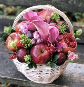 Букет из фруктов "Сказочная страна"