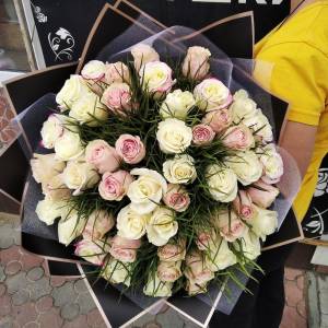 Букет из роз 51 шт
