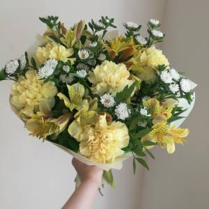 Букет с астрами "Летний"